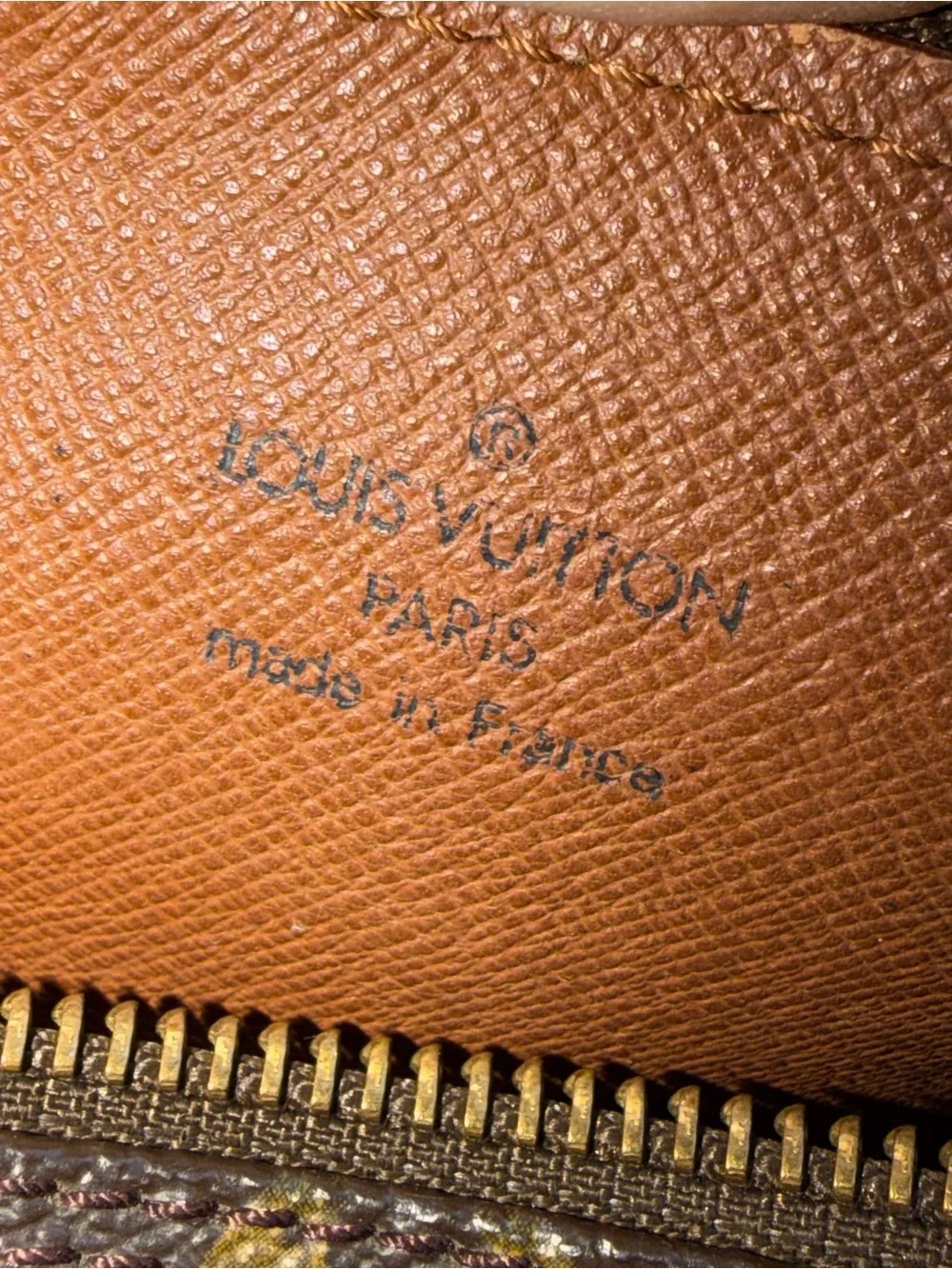 Louis Vuitton Papillon 26 Monogram Barrel Bag in Brown - AUTHENTIC- Vintage 1997